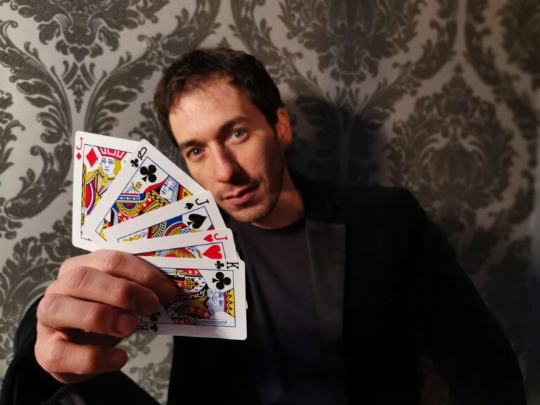 Carta del Poker Magiko