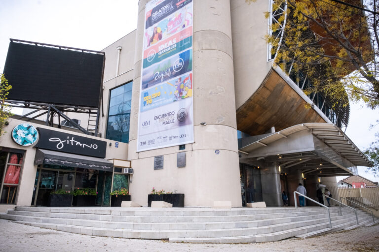 51284977240_6a38b0dffb_o