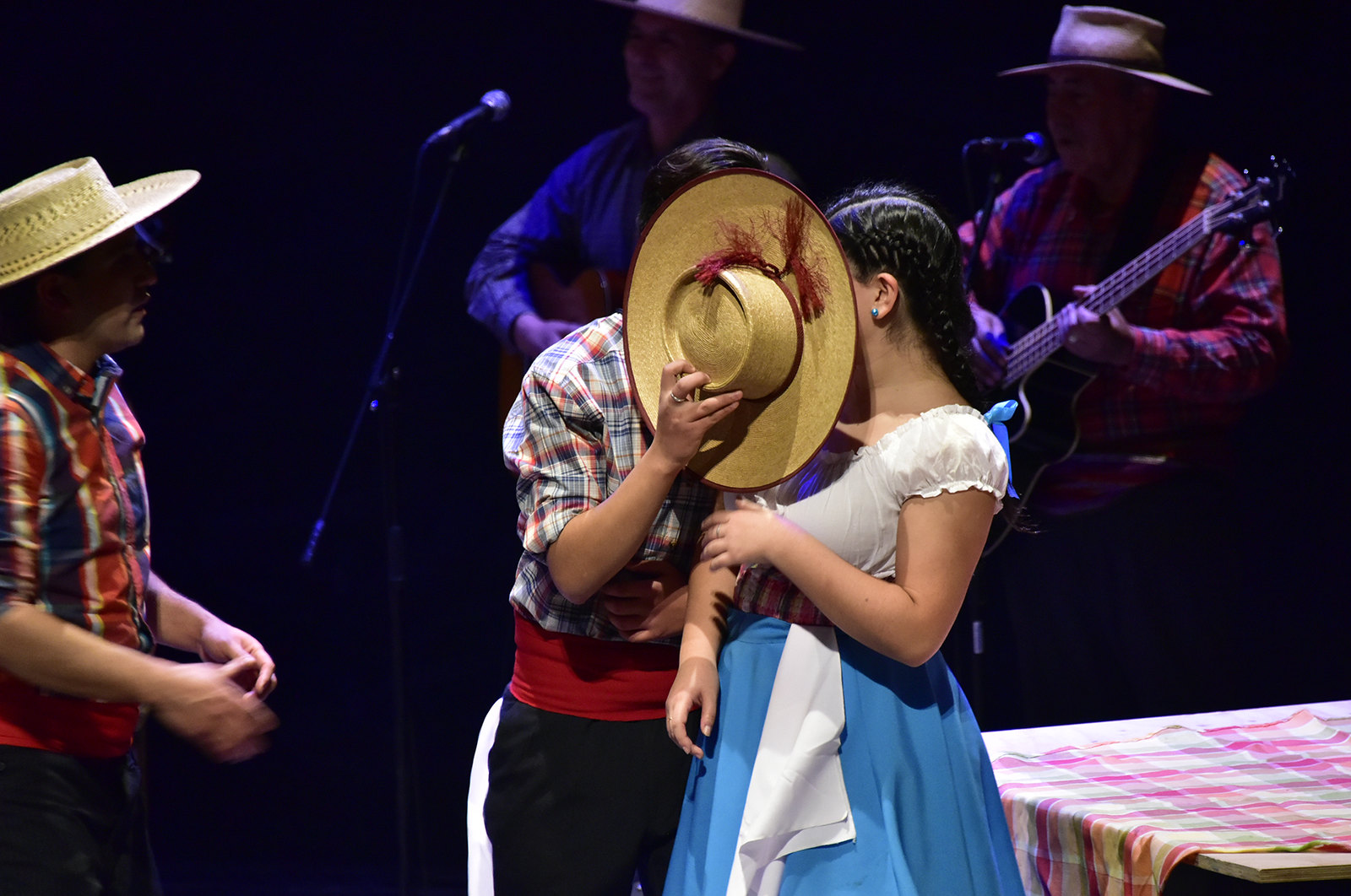 35065285354_799e0b12cd_h